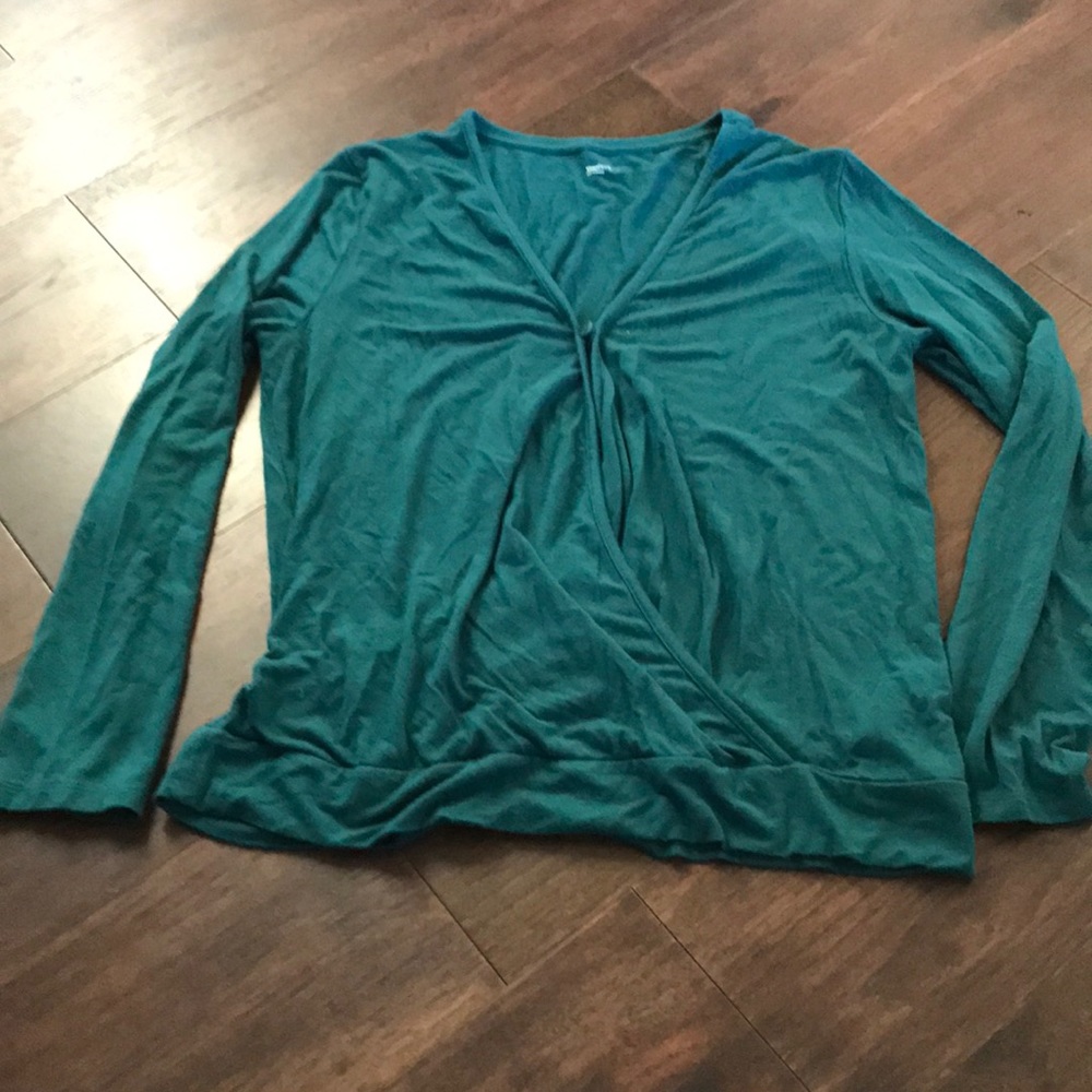 Gap Body Cross Body Shirt